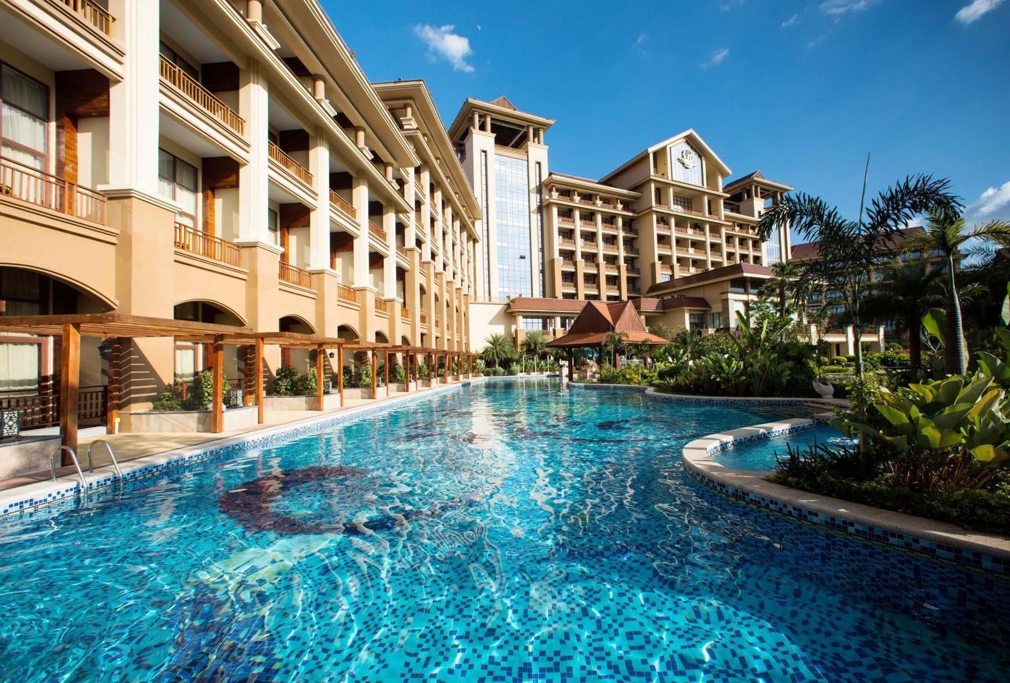 Landmark Mekong Riverside Hotel Vientiane Exterior photo