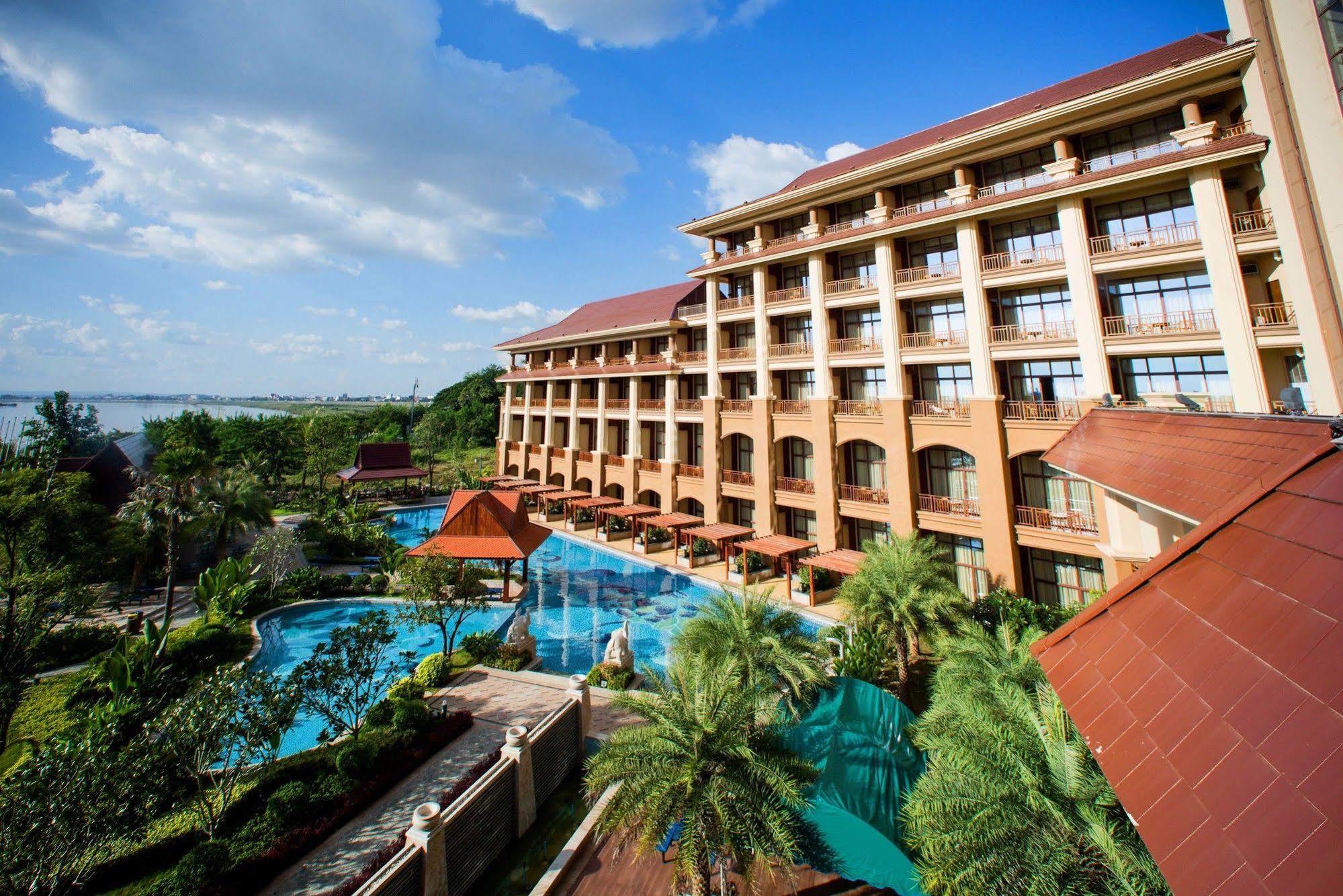 Landmark Mekong Riverside Hotel Vientiane Exterior photo